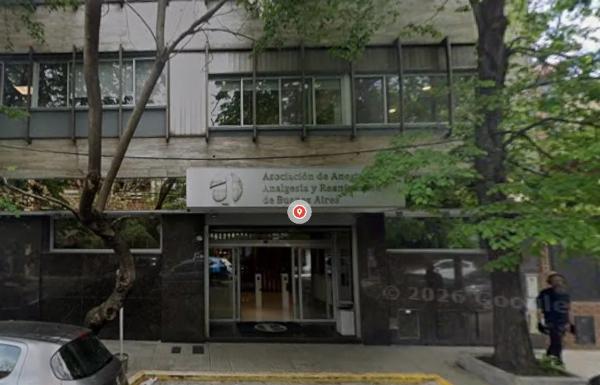 Escándalo por robo de fármacos: Allanan la Asociación de Anestesia tras el golpe al Hospital Italiano