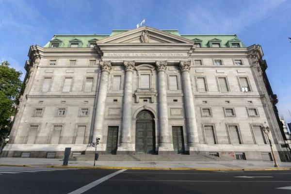 Inversión: Cómo funciona el nuevo Plazo Fijo UVA del Banco Nación con renta mensual