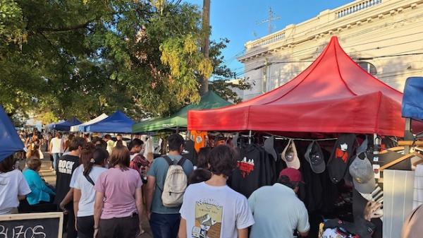 Se disfrutó de un nuevo Domingo de Feria en la Plaza San MartÃn