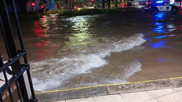 Récord histórico y caos en el AMBA: En tres horas llovieron 110 milÃmetros, el promedio de todo el mes