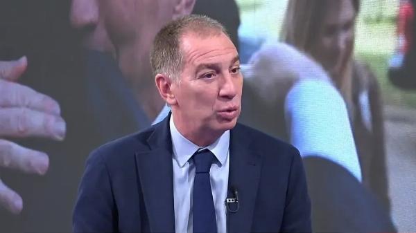 Cumbre en Suipacha: Santilli se muestra con los libertarios y acelera la alianza PRO-LLA