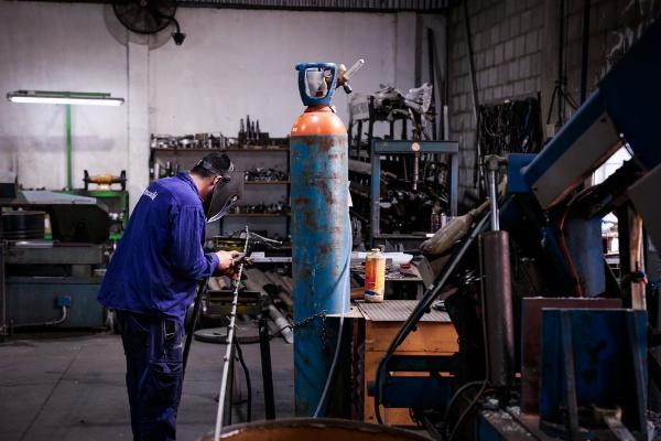 Alivio fiscal para PyMEs bonaerenses: Más de 12.000 empresas ya se sumaron al régimen "Riesgo 0, SAF 0"