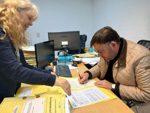 El intendente Román Bouvier avanzó con la incorporación de tierras para loteos y espacios verdes