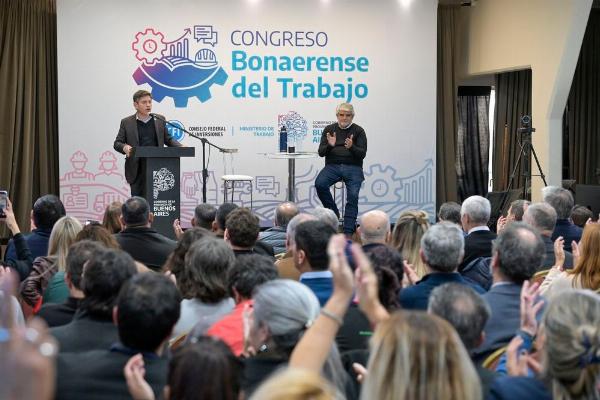 Músculo sindical: Kicillof cerró el Congreso del Trabajo en Mar del Plata rodeado de la cúpula de la CGT