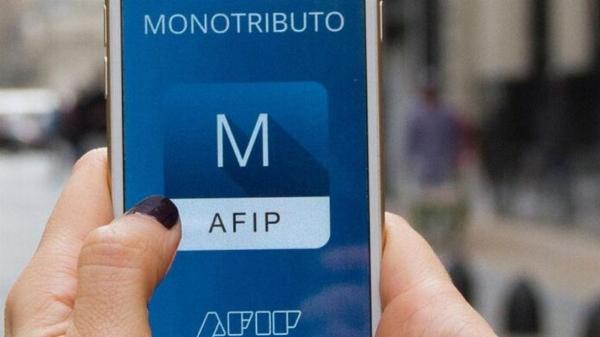Alivio y costos: ARCA proyecta un aumento del 14,3% en las escalas del Monotributo a partir de julio