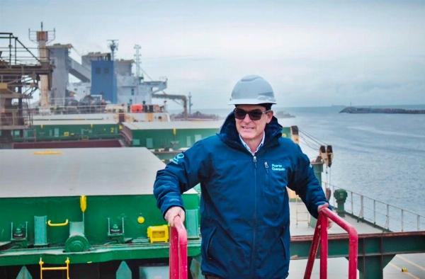 El titular de Puerto Quequén respaldó la candidatura presidencial de Axel Kicillof para 2027
