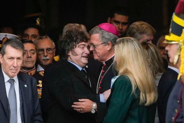 Te Deum: García Cuerva citó a Messi para reclamar unidad y criticó el ajuste en discapacidad ante Javier Milei