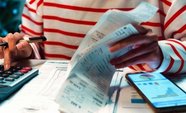 Inflación y endeudamiento familiar: la economía bonaerense muestra un deterioro mayor al promedio nacional