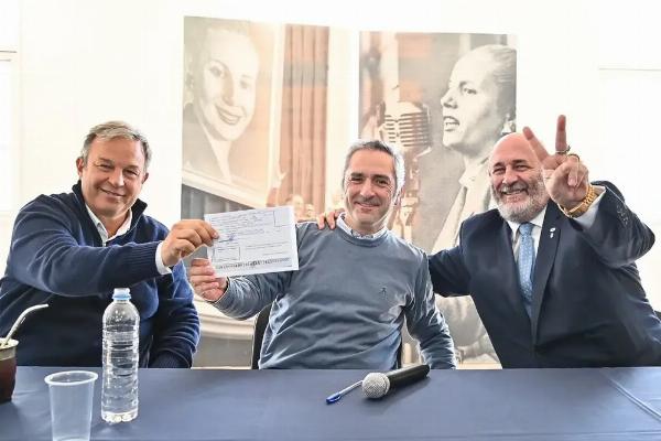 Detrás de la afiliación de Santiago Cúneo al PJ bonaerense con el respaldo del kicillofismo