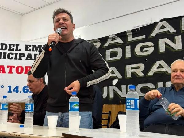 Municipales bonaerenses lanzan plan de lucha por mejores salarios
