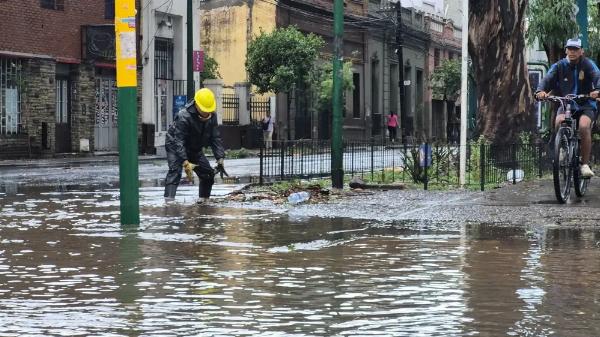 Nación prepara un operativo sanitario ante el riesgo de un Súper El Niño en primavera