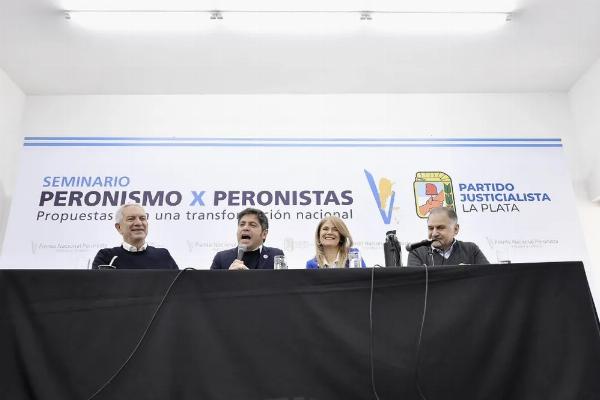 Kicillof encabezó el seminario "Peronismo x Peronistas" y llamó a "construir una alternativa polÃtica"