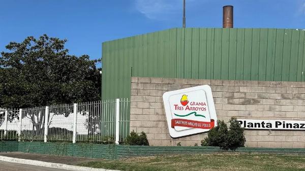 Granja Tres Arroyos profundiza su crisis en la Provincia y suma masivos despidos en la planta de Pilar
