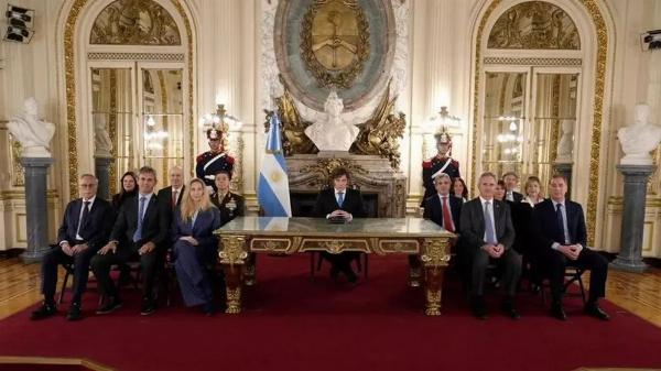Javier Milei anunció en cadena nacional sanciones a empresas en Malvinas y la creación de una Base Naval Integrada