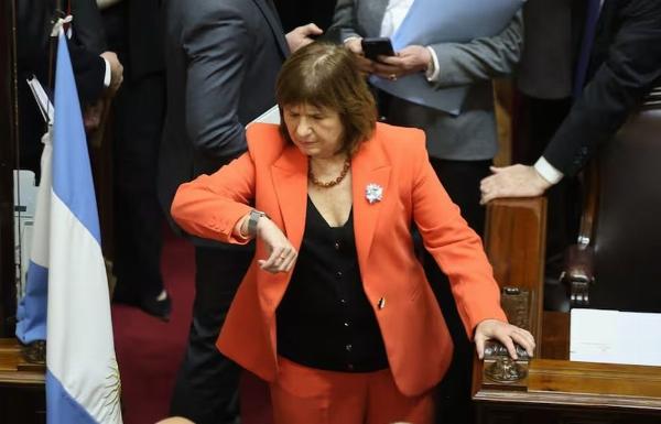 Patricia Bullrich reiteró su "preocupación" por la velocidad de la recuperación económica y pidió bajar impuestos "para todos"