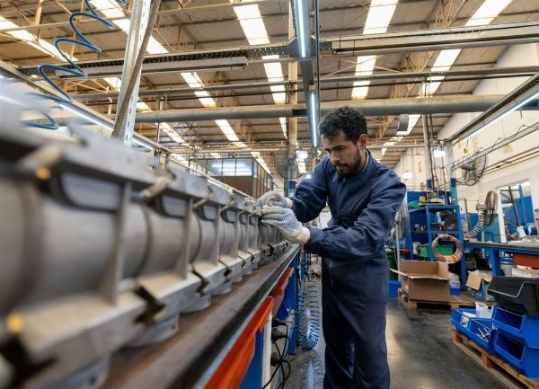 El PBI se contrajo un 0,6% en el segundo trimestre de 2026, afectado por la caída del consumo y la inversión, aunque acumuló una suba interanual del 2%