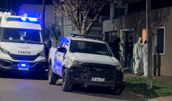 Conmoción en Pergamino: encuentran dos cádaveres en estado de descomposición en el barrio Santa Julia