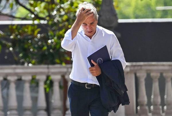 El Gobierno prepara un "blindaje" financiero ante una demanda privada que podría superar los US$30.000 millones en 2027