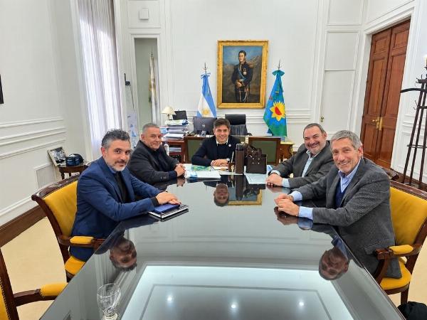 Kicillof recibió a martilleros bonaerenses para analizar la propuesta de alquileres sociales y el impacto de la cuenta recaudadora de ARBA