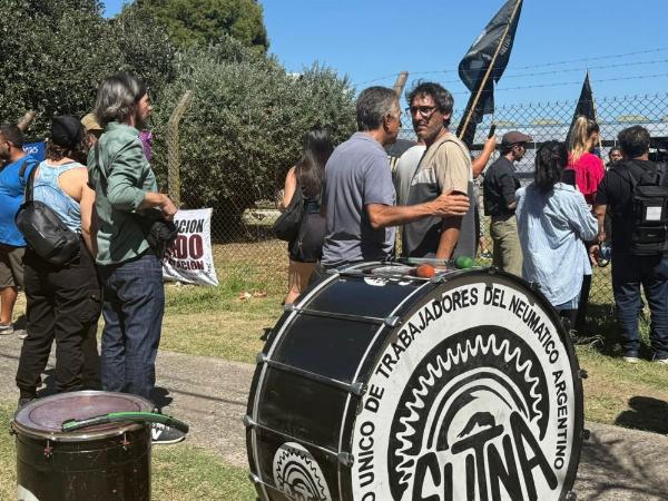 La Justicia elevó a juicio oral a veinticuatro trabajadores y dirigentes del SUTNA por la ocupación de la planta de FATE en San Isidro