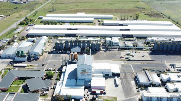 Más de 30 años junto a Rojas: Bayer profundiza su vínculo con la comunidad