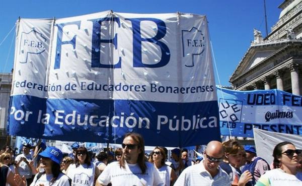 La FEB decretó 48 horas de paro pese al cierre mayoritario de la paritaria docente bonaerense