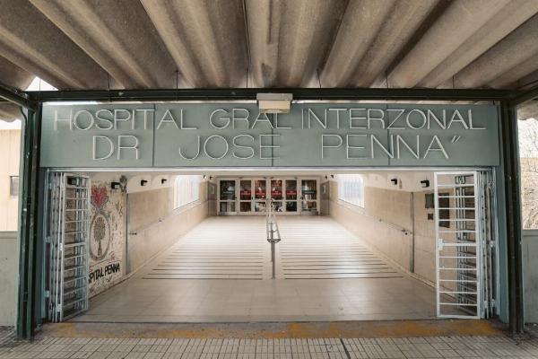 Tragedia en Bahía Blanca: un hombre atropelló accidentalmente a su beba de un año al ingresar la camioneta al garage