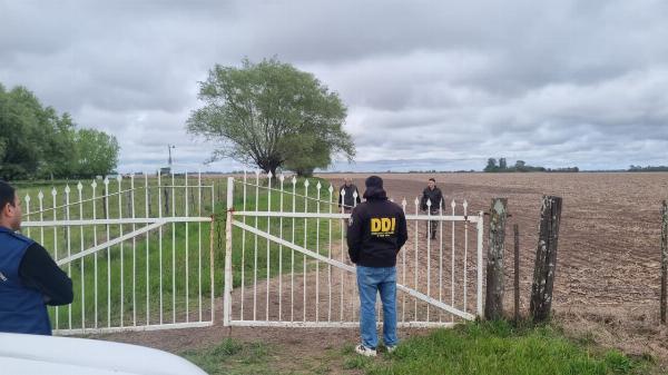 Operativo policial en Rojas: hallaron desorientado a la vera de la Ruta 188 a un hombre que era buscado por paradero